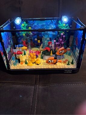 Fish Tank Building Set with LED Light - Movable Aquarium Building Block set